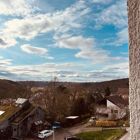 Apartamento Dachnest - Wundervolles Neues Dachgeschoss Für Bis Zu 4 Personen In Kirchentellinsfurt