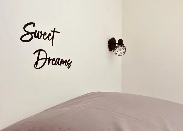 דירה Dachnest - Wundervolles Neues Dachgeschoss Fuer Bis Zu 4 Personen In